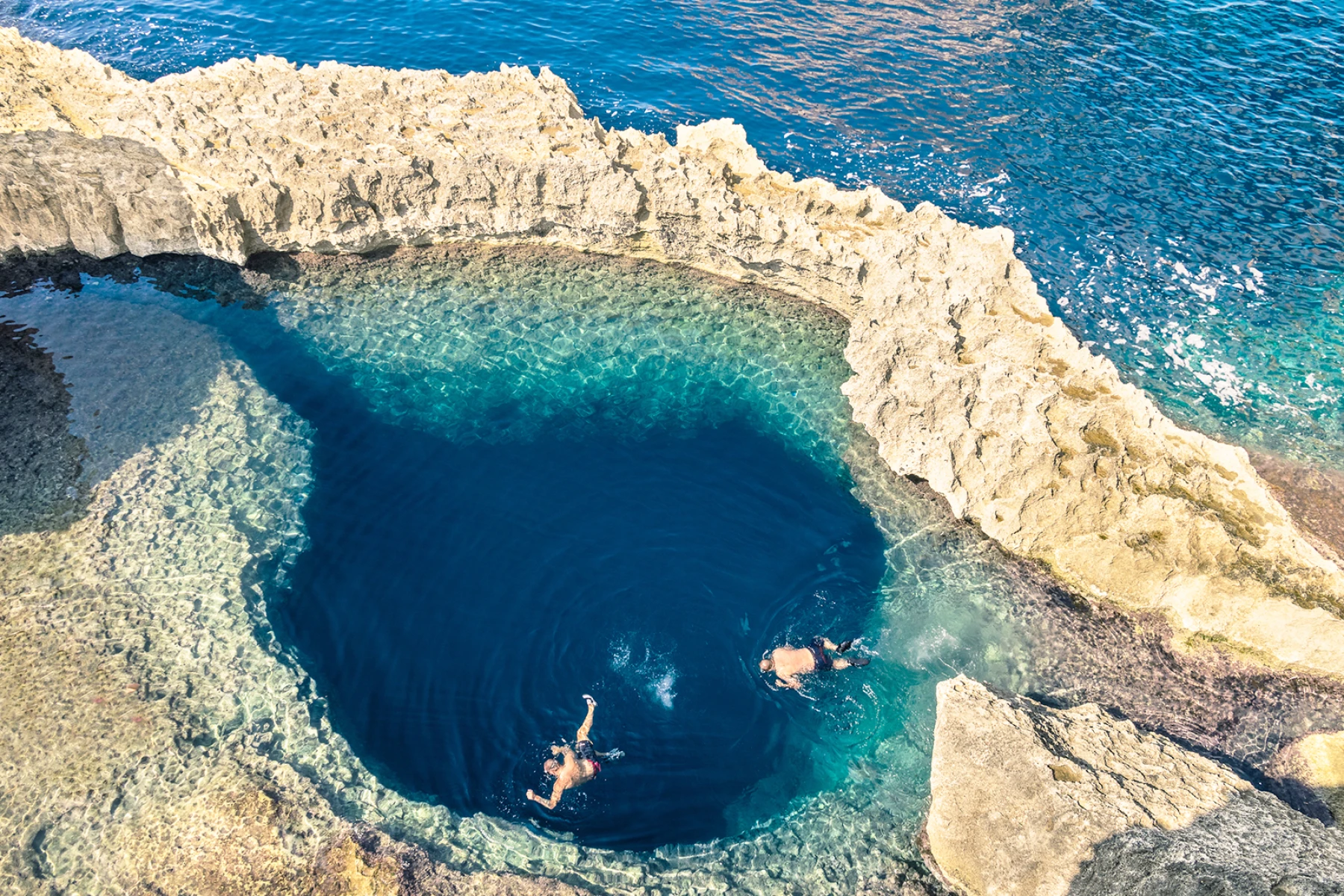 Diving in Malta - Blue Hole
