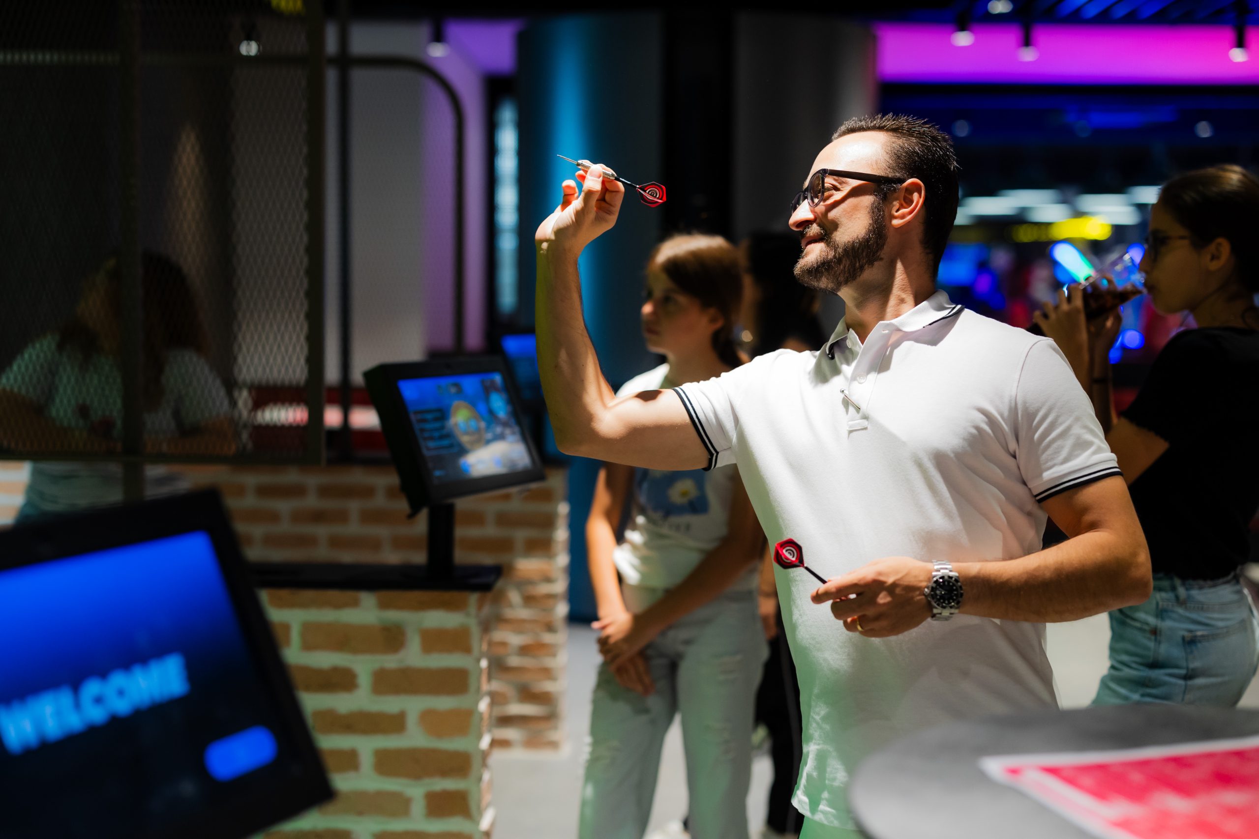 Team Building Activities - Dart Club