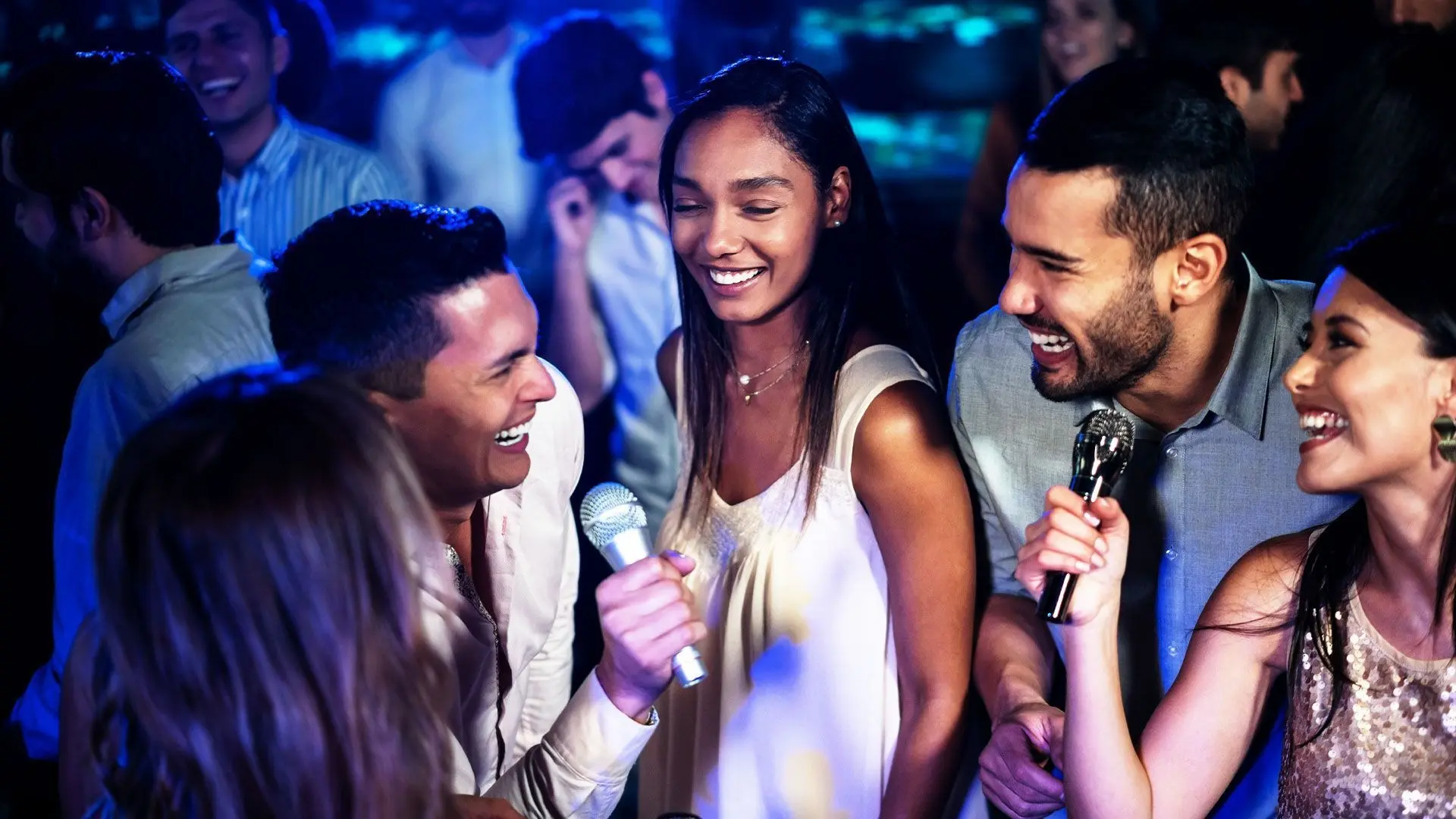 Romantic Things to do in Malta - Karaoke